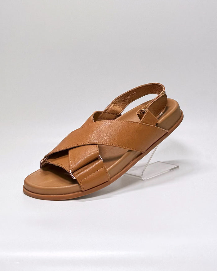 Haylow (Dark Tan)