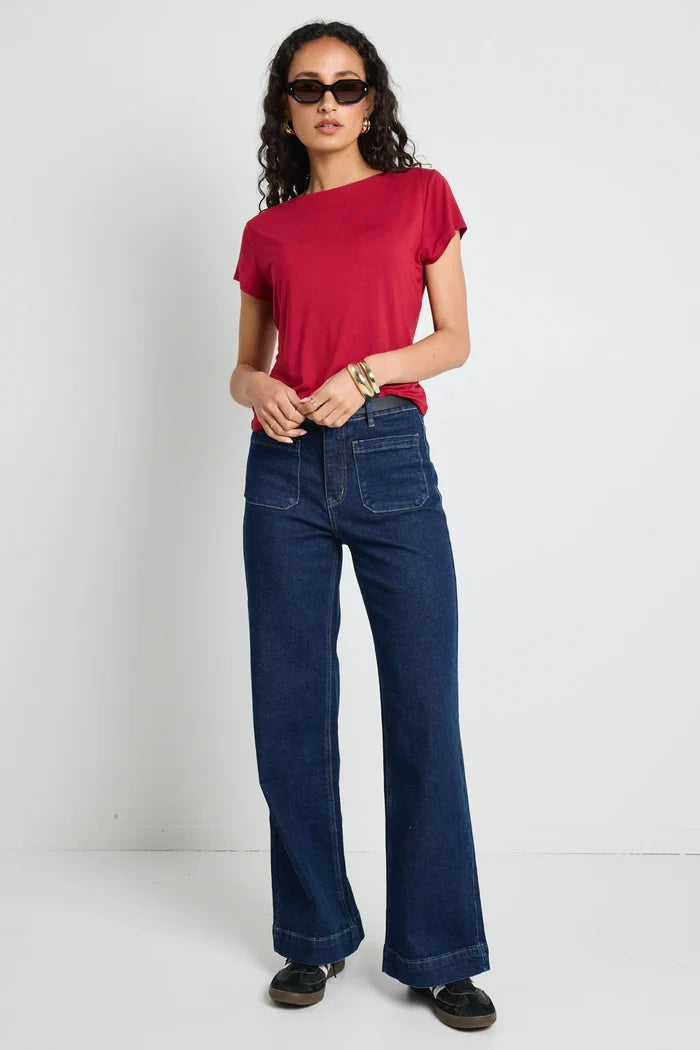 Impartial Boat Neck Top (Plum)