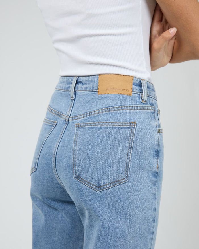 Indy Slim Fit (Light Blue)