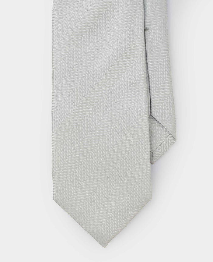 Men's Ivory Herringbone Seven Fold Silk Tie