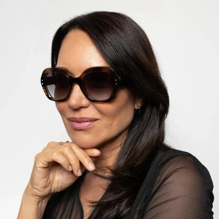 Women’s round polarised sunglasses 100% UV protection eyewear