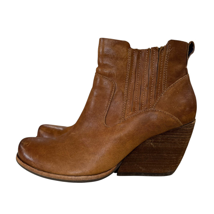 Kork-Ease | Brown Heeled Bootie | 8.5 Womens