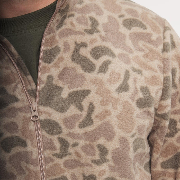 Burnt Taupe | ON MODEL | DETAIL 2