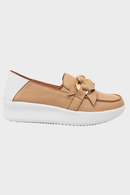 Mafia Leather Loafer in Camel