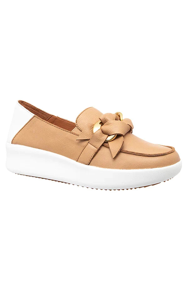 Mafia Leather Loafer in Camel
