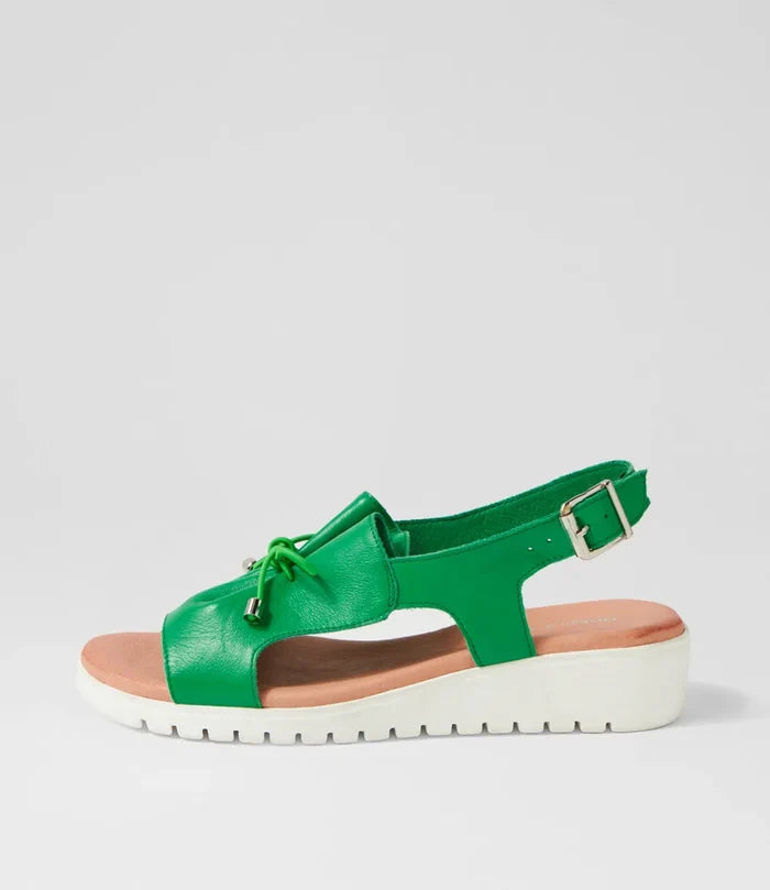Malika (Bright Emerald-White)
