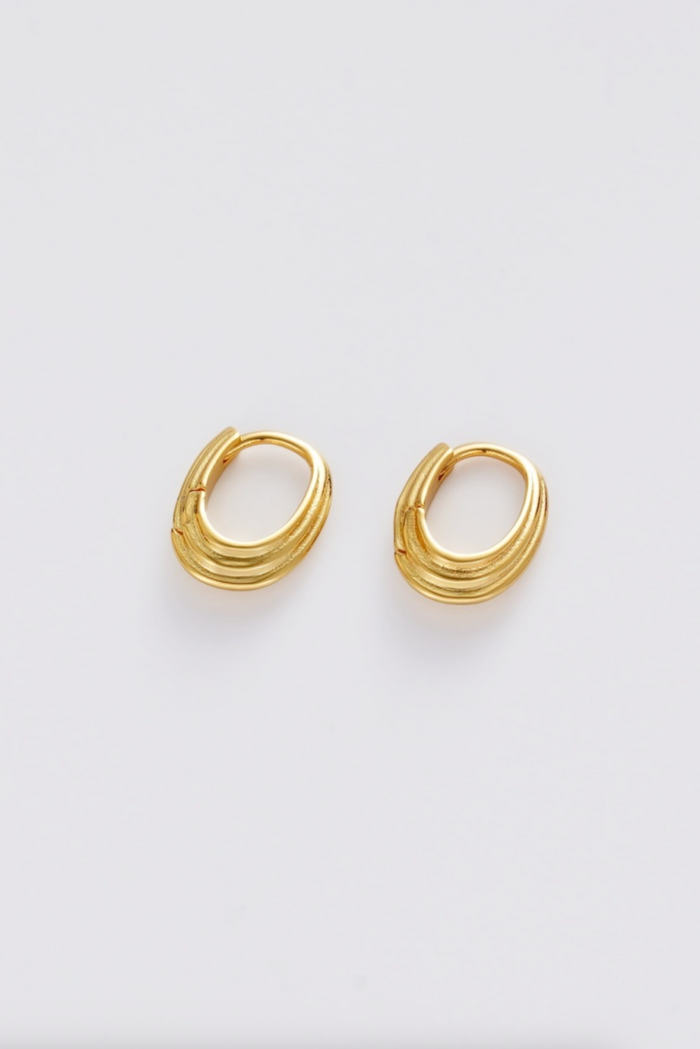 Zafino Marley Small Hoop Earring Gold | Gold Hoop Earrings | Gretel Lane