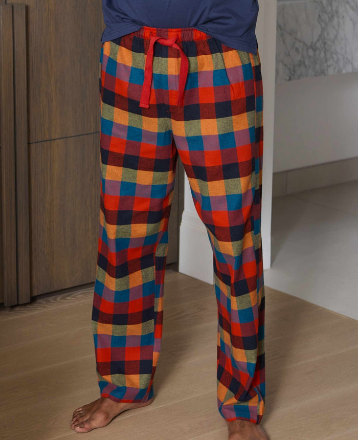 Men's Multicoloured Cotton Checked Lounge Pants & Long Sleeve T-Shirt Pyjama Set model shot