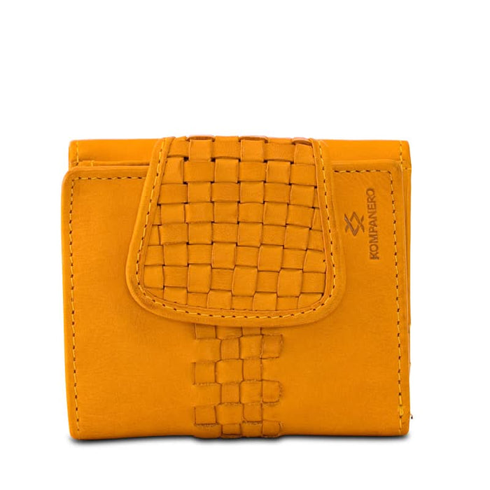 Naomi - The Wallet