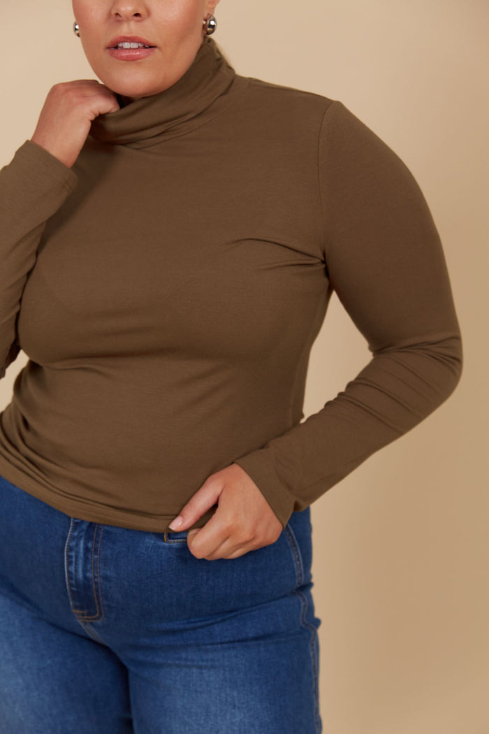 Naria Roll Neck Top (Toffee)