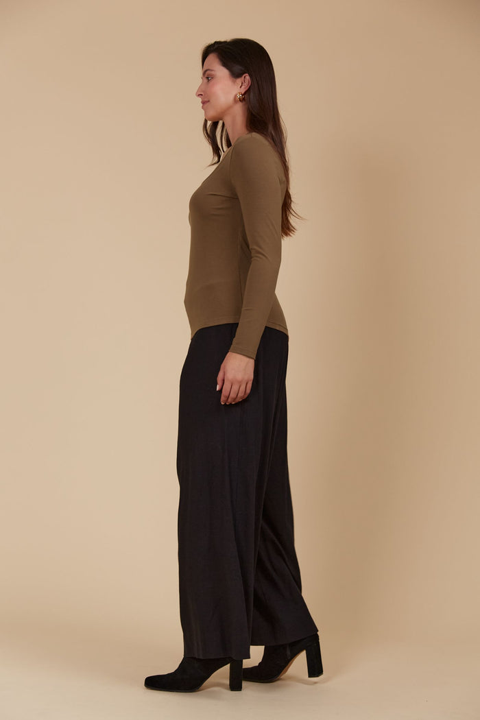 Naria Scoop Neck Top (Toffee)