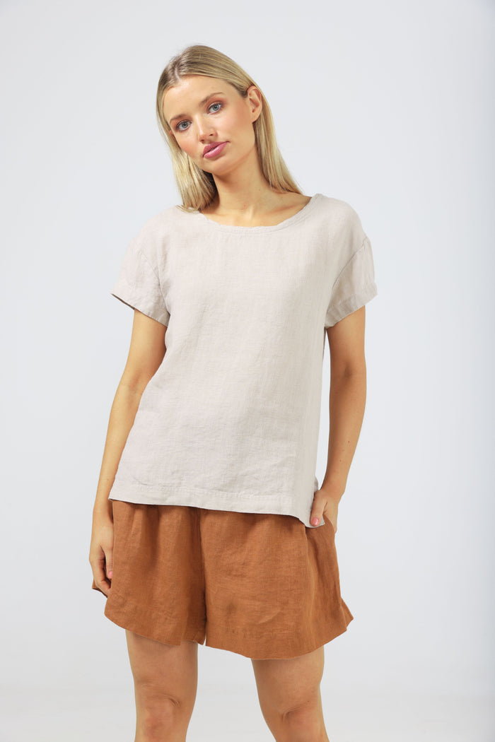 Beige linen short-sleeve top | The Shanty Corporation