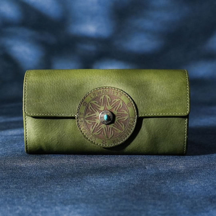 Nova - Flap-Over Wallet