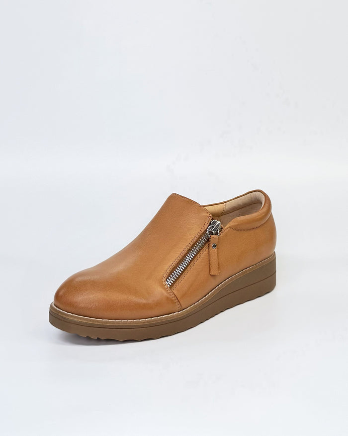 Top End Women's Twin Zip Loafer Ostel in Dark Tan Leather | Gretel Lane
