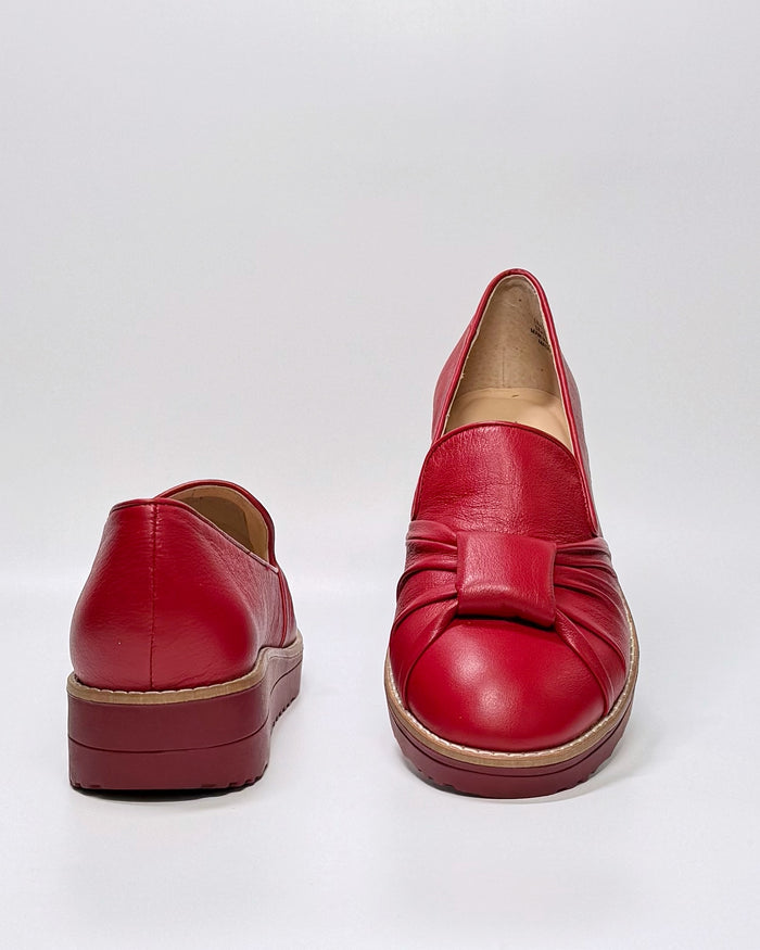 Ovsia (Dk Red-Red)