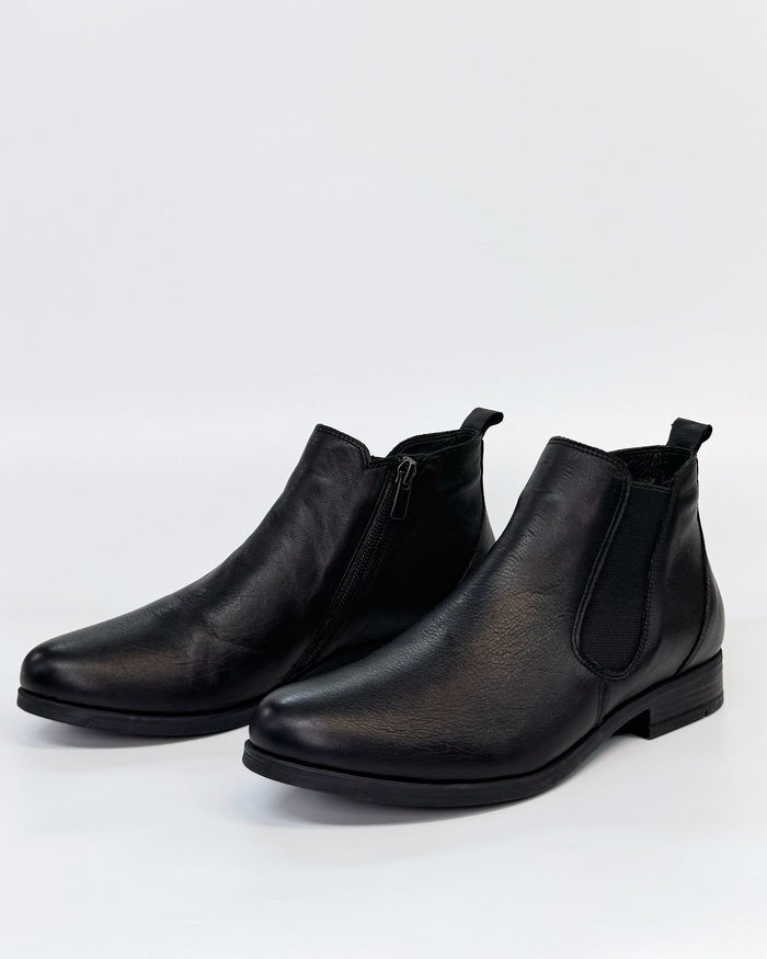 Thyme & Co Women's Low-cut Black Leather Paisley Boot | Gretel Lane