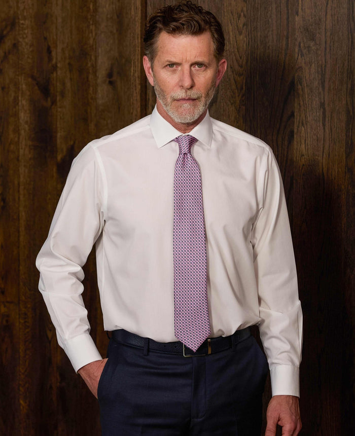 Men's Pink Chain Silk Tie model shot