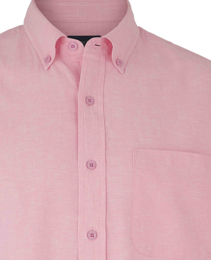 Men's Pink Linen Cotton Classic Fit Button-Down Casual Shirt collar detail