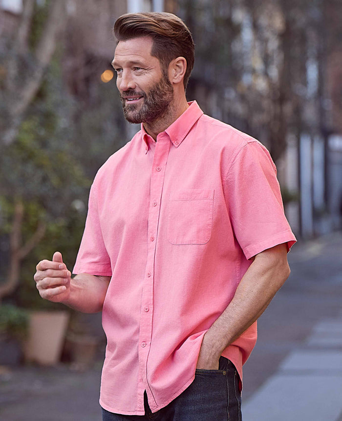 Men's Pink Linen Cotton Classic Fit Short Sleeve Button-Down Casual Shirt model shot