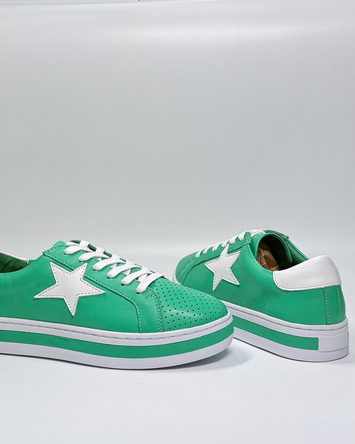 Pixie Sneaker in Green Leather with White Star