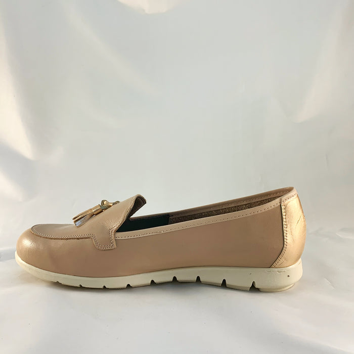 Portia Loafers (Nude/Rose Gold)