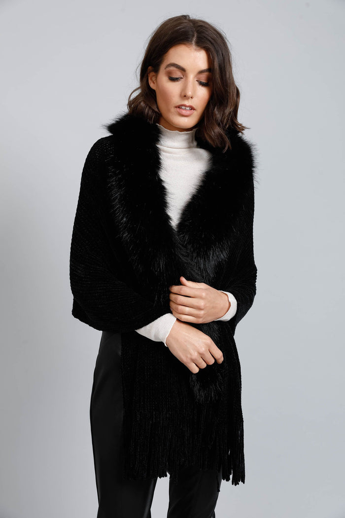 Reece plush faux fur Trim Wrap (Black) | Holiday Life