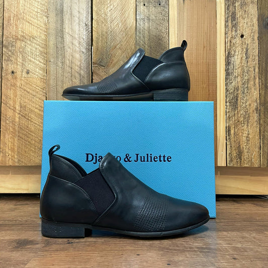 Rumi Leather Boots (Black)