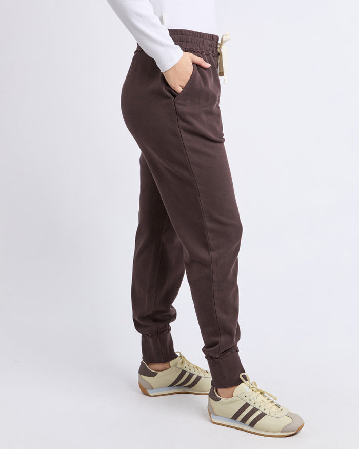 Foxwood Simplified Cotton Track Pant in Coffee | Women's Clothing | Gretel Lane