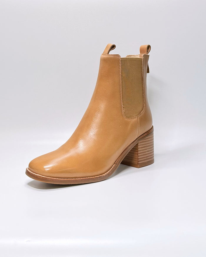 Slightly Leather Ankle Boots (Latte-Natural)