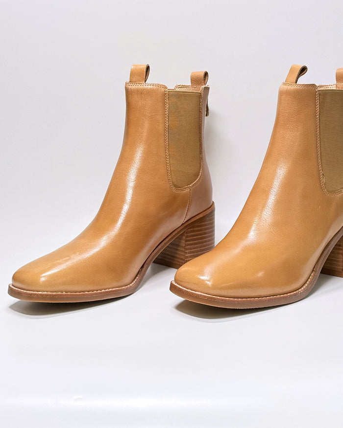 Slightly Leather Ankle Boots (Latte-Natural)