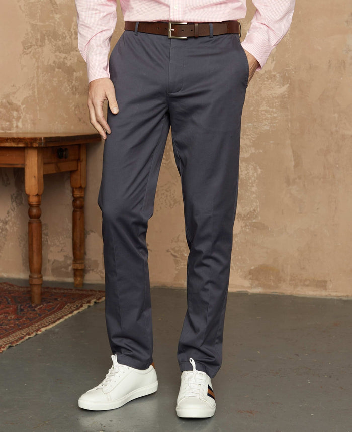 Men's Smoked Navy Stretch Cotton Classic Fit Flat Front Chinos model shot