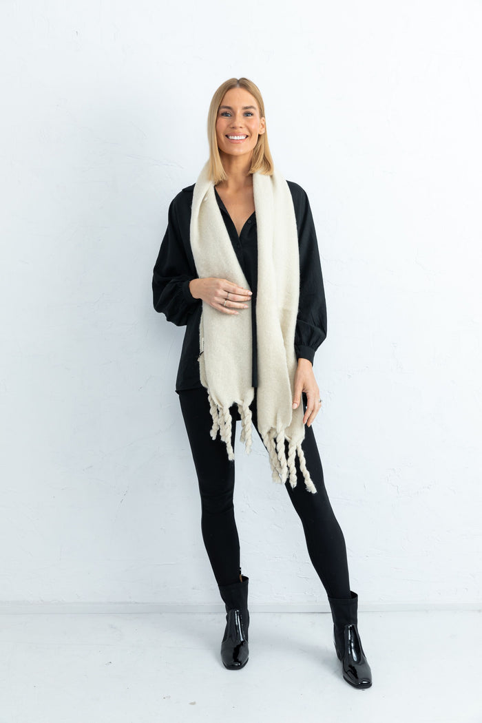 Snowstorm Oversized Winter Scarf Cream Vanilla