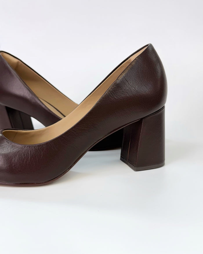 Brazilio ST7150514 Women's Leather Pointed Toe Heel Chocolate | Women's Shoes online | Gretel Lane