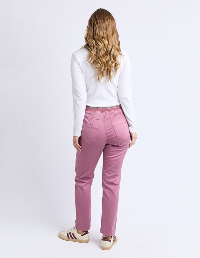 Foxwood Sylvia Relaxed Jogger Pant in Dusty Rose | Women's Clothing | Gretel Lane