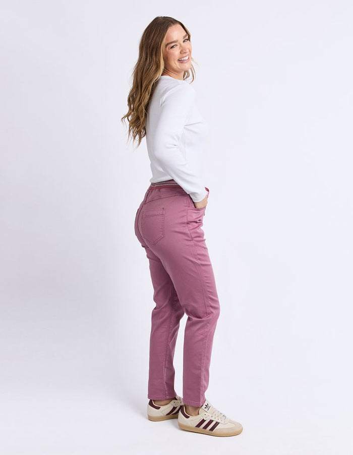 Foxwood Sylvia Relaxed Jogger Pant in Dusty Rose | Women's Clothing | Gretel Lane