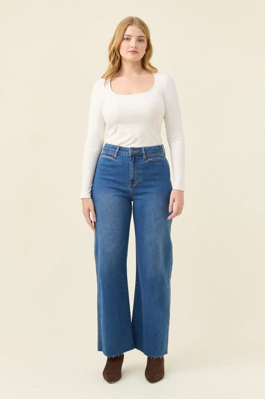 Isle of Mine Women's Blue Denim Raw Edge Tate Jean | Gretel Lane