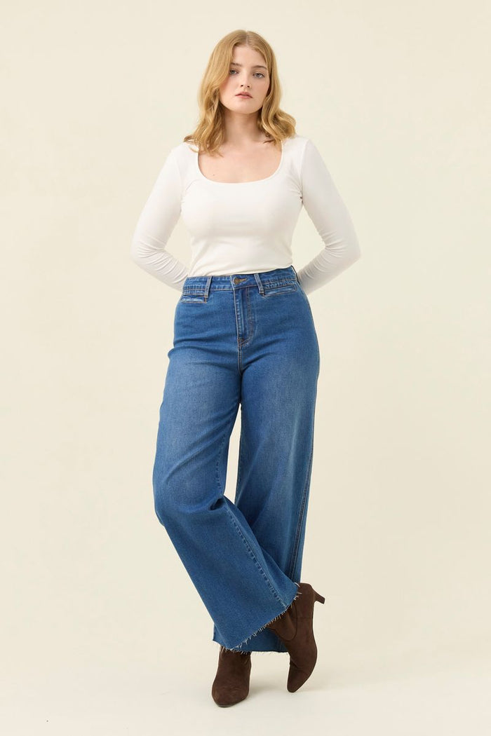 Isle of Mine Women's Blue Denim Raw Edge Tate Jean | Gretel Lane