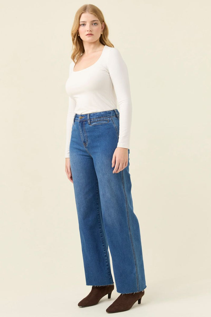 Isle of Mine Women's Blue Denim Raw Edge Tate Jean | Gretel Lane
