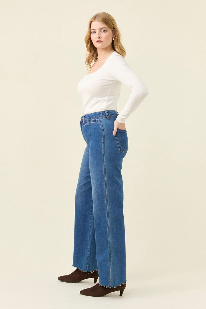 Isle of Mine Women's Blue Denim Raw Edge Tate Jean | Gretel Lane