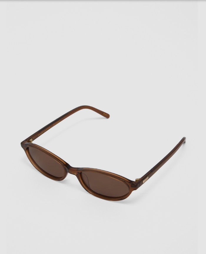 Banbé Eyewear Women's Rodrigo Sunglasses in Coffee | Gretel Lane
