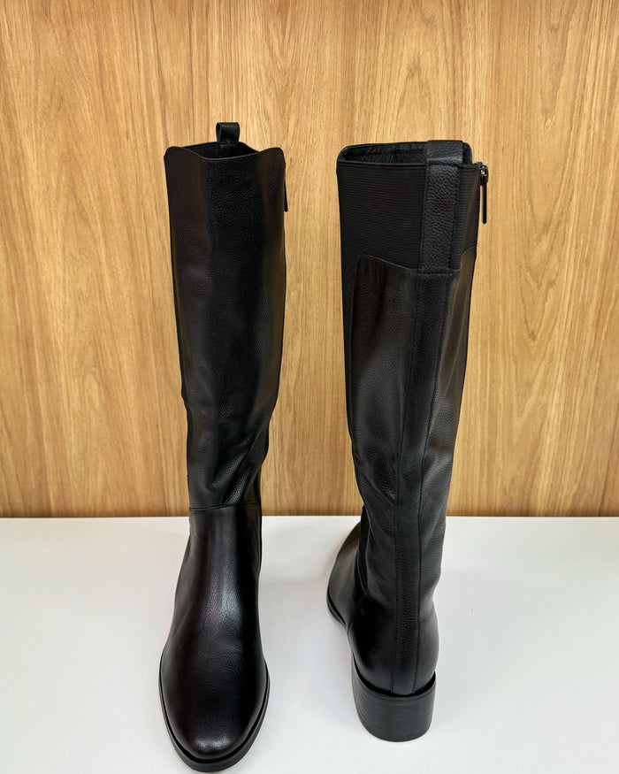 Touss (Black)
