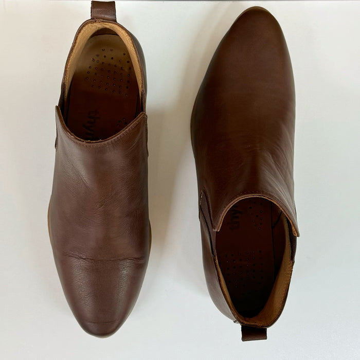 True (Brown) Leather Chelsea Boots