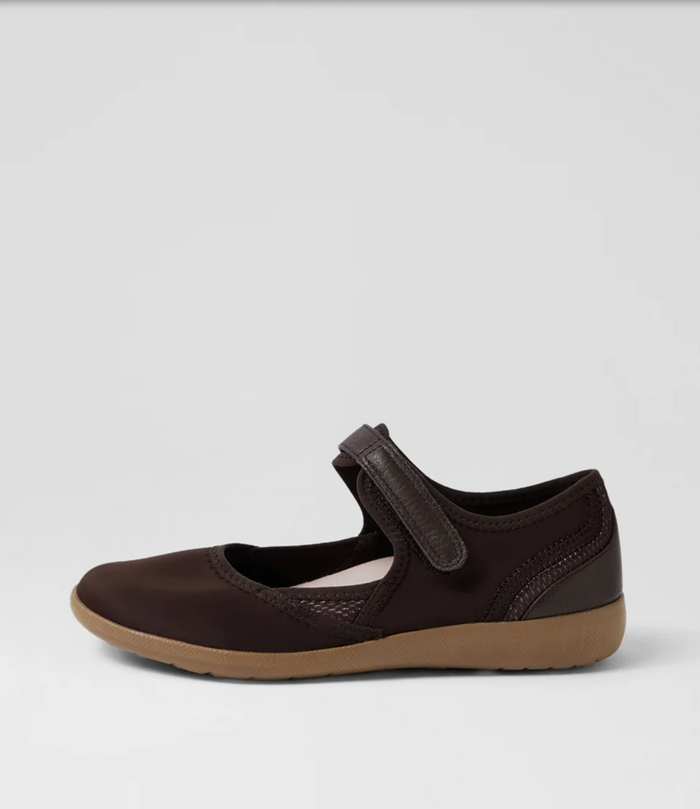 Ziera Ushery Neoprene Mary-Jane in Chocolate | Gretel Lane