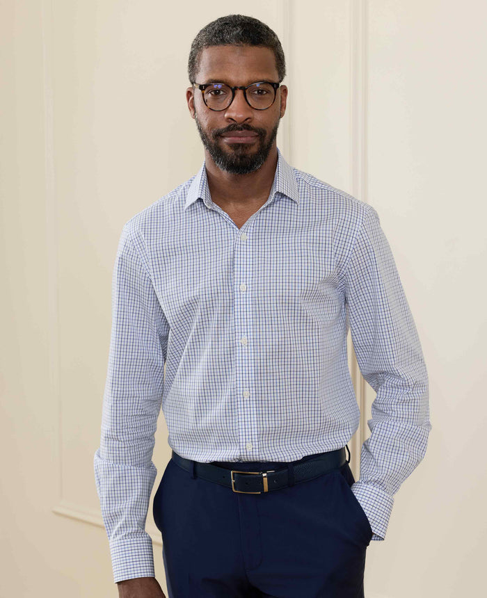 Men's White Blue Cotton Poplin Slim Fit Check Formal Shirt With Single Cuffs model shot