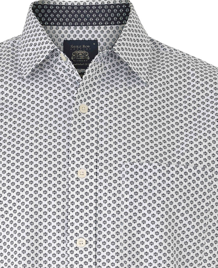 Men's White Cotton Classic Fit Printed Casual Shirt collar detail
