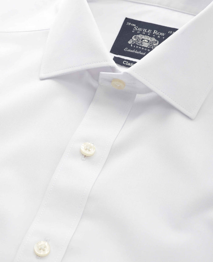 Men's White Cotton Poplin Classic Fit Non-Iron Shirt With Single or Double Cuffs collar detail