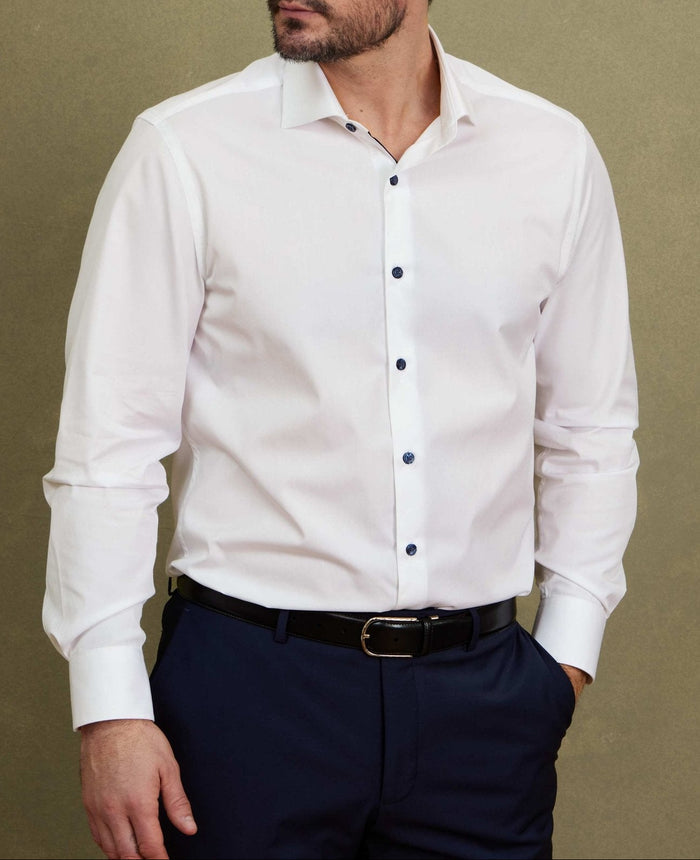 white slim fit contrast button smart casual shirt single cuff 5004wnv model image 2