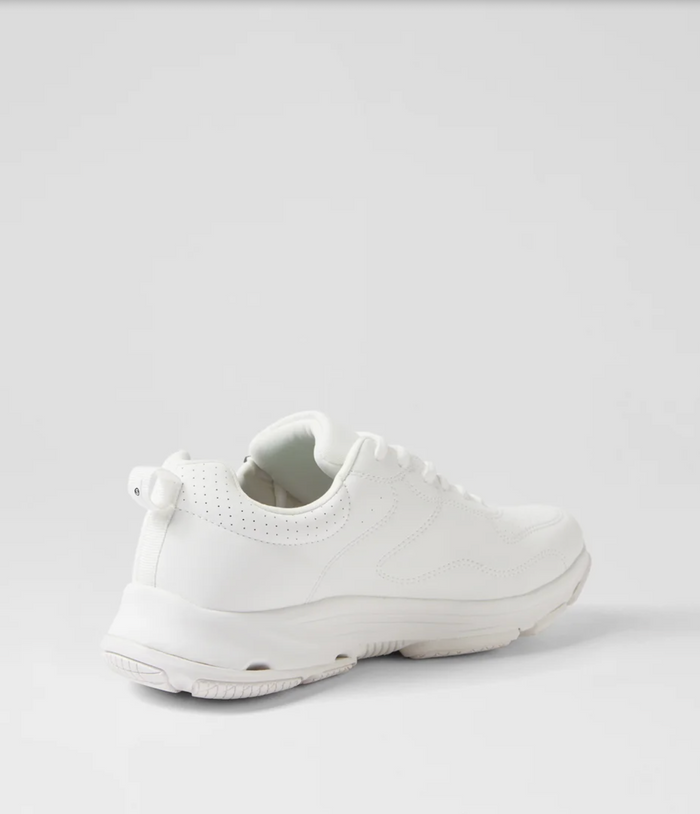 SuperSoft Women's Willin lightweight White Zip Sneaker | Gretel Lane