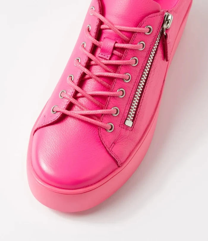 Wolfie (Hot Pink-Hot Pink Leather)