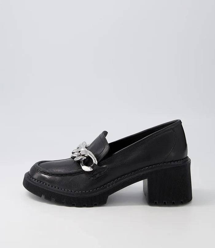 Zusak (Black)